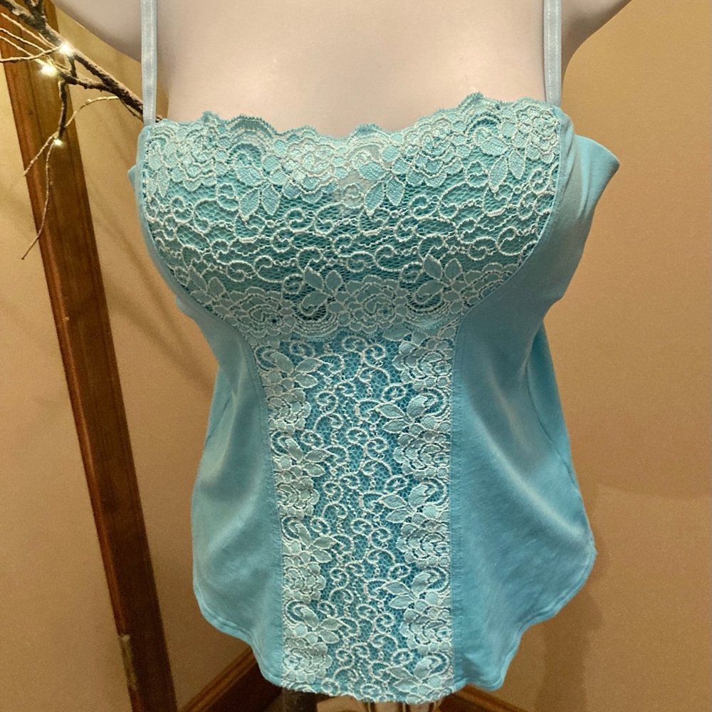 Turquoise Lace Camisole Top - Picture 2 of 5